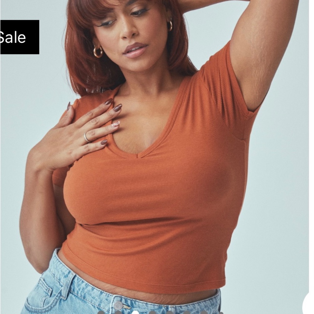 Bamboo V-neck T-shirt Brami (mid length)
